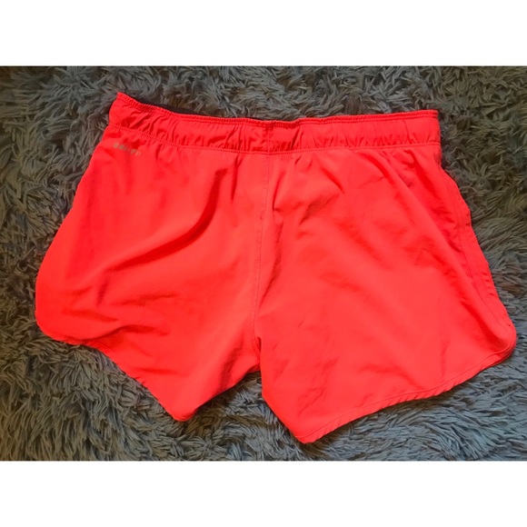 Nike Dri-Fit Shorts - Picture 3 of 4